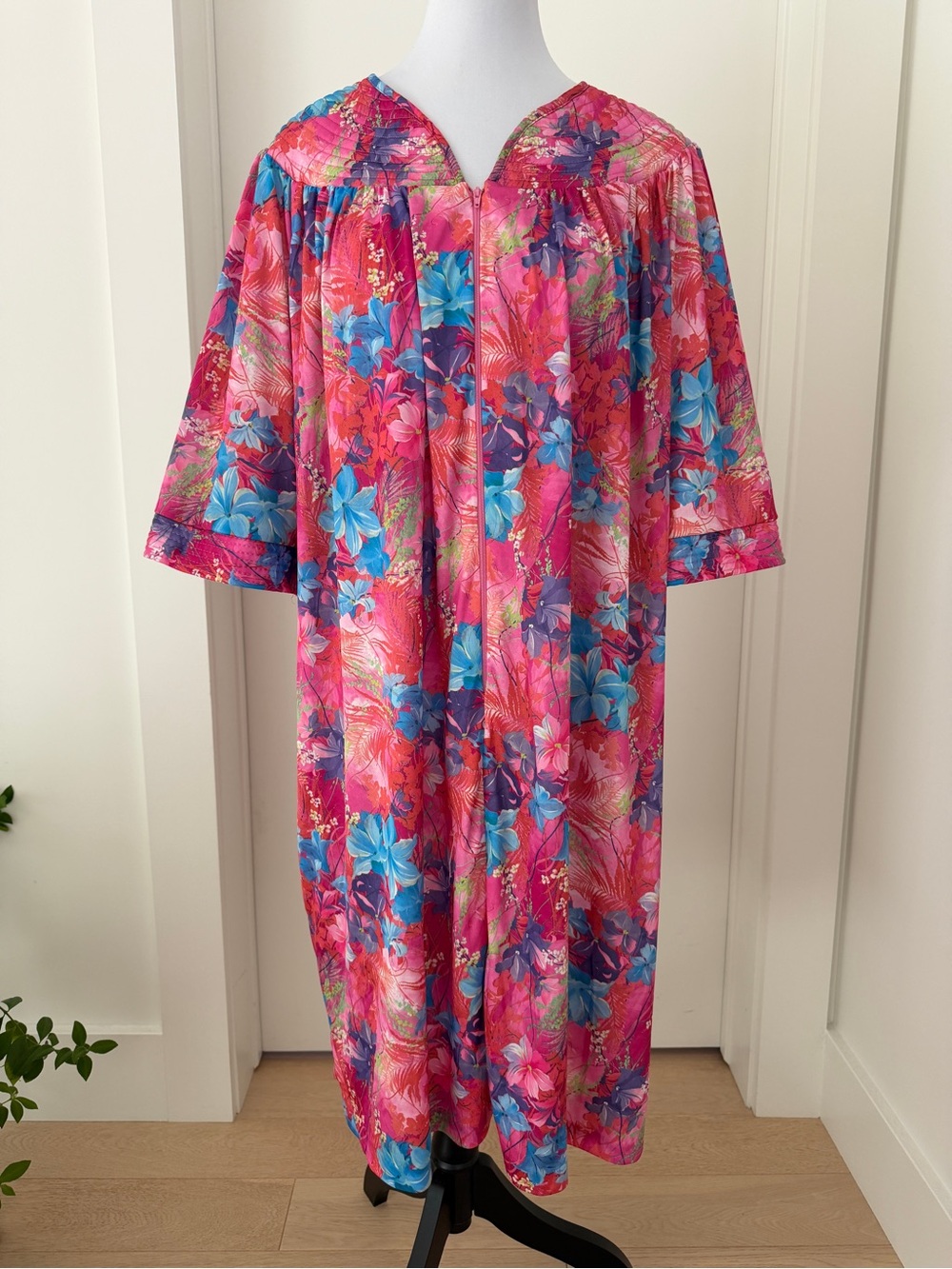 VANITY FAIR Vintage Tropical Floral Robe Midi House Dress Muumuu Loungewear